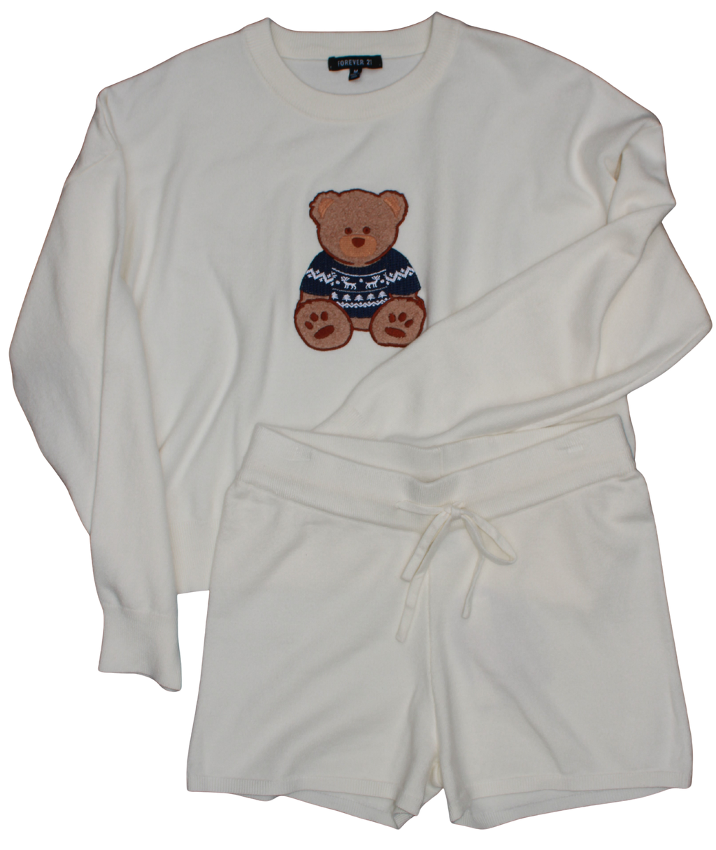 Abrigo Teddy en conjunto con Short