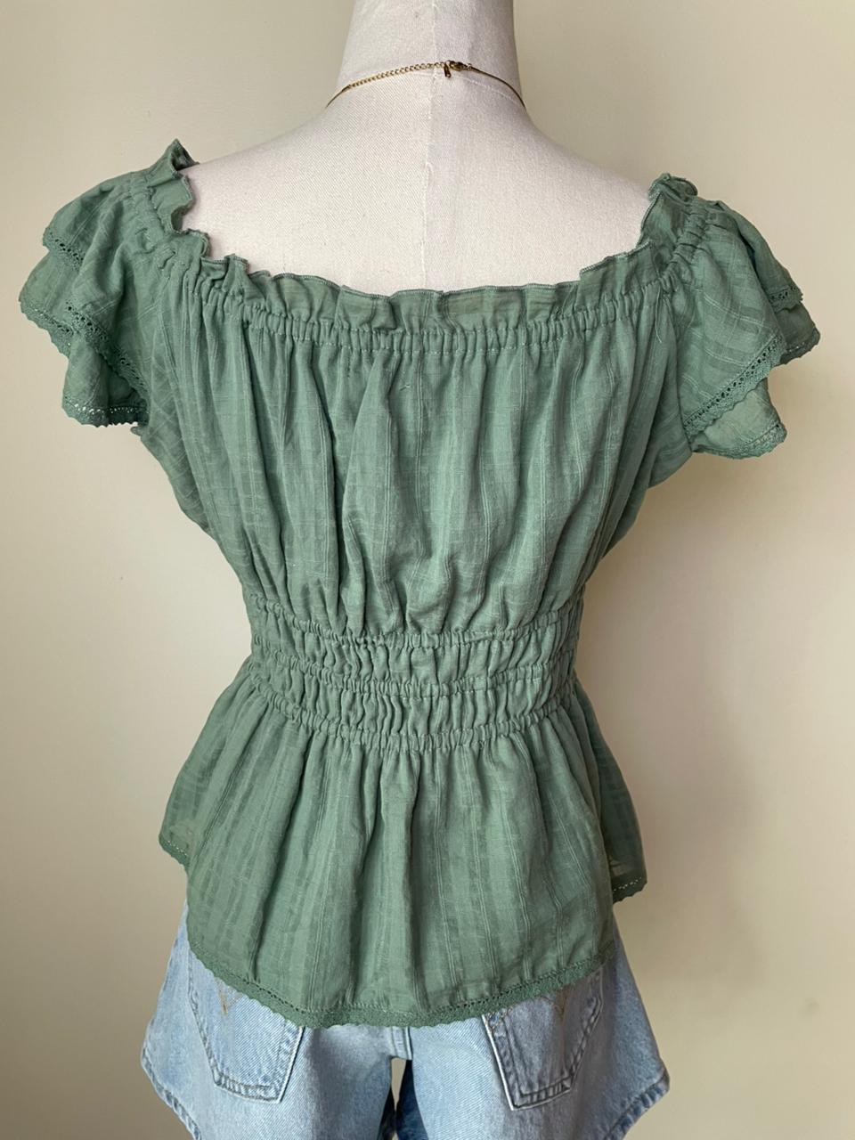 Blusa Olive Charm