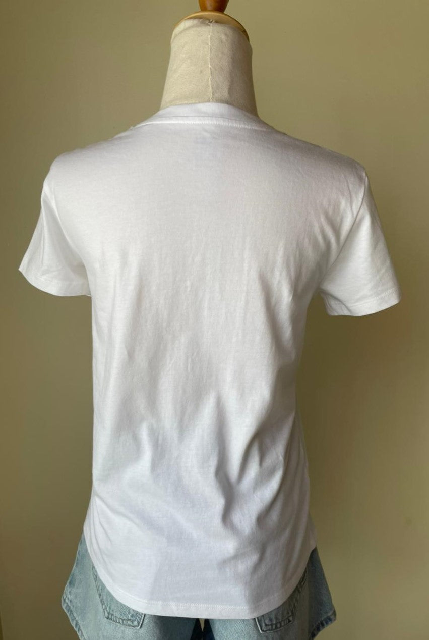 Camiseta Old Navy Blanca  Witching